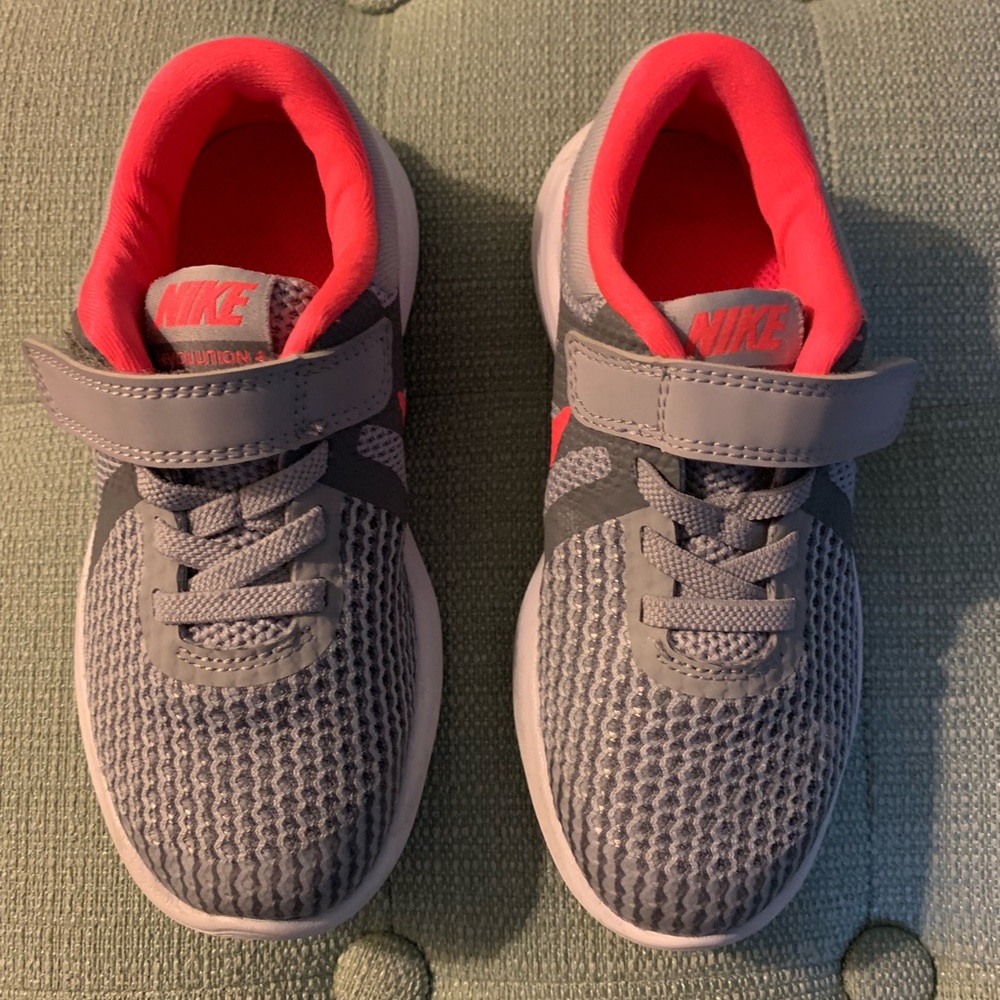 Toddler Girls Nike Shoes Size 11C